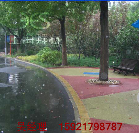生態(tài)透水混凝土.JPG