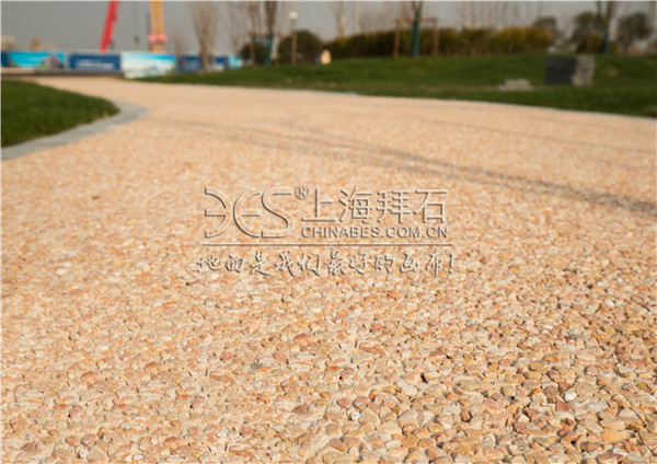 露骨料透水路面 露骨料透水路面