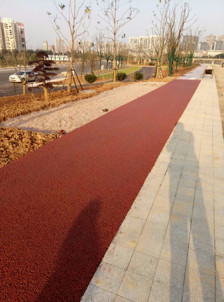 湖南衡陽(yáng)風(fēng)光帶市政透水路面工程