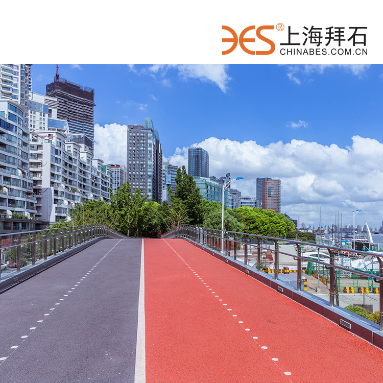 彩色混凝土施工完成之后看到產(chǎn)品質量確實非常好